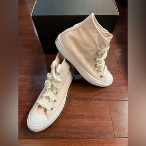 Womens 9.5 Converse Big Eyelets Crochet Laces Pink Hi Top Shoe A14831F Canvas